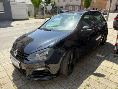 Gebraucht VW Golf VI R 271 PS (199 kW) 2010 Schwarz Kleinwagen