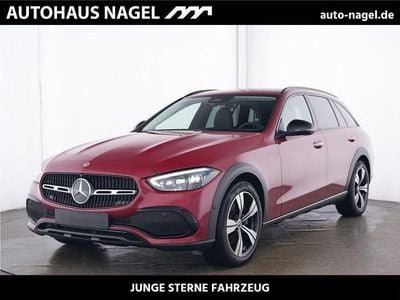 Rot Gebraucht 2024 Mercedes C200 Premium Limousine | 49.900 €