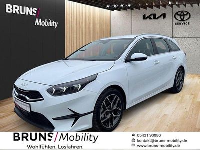 Gebraucht Kia Ceed Sportswagon Spirit 140 PS (102 kW) 2025 Weiß Kombi