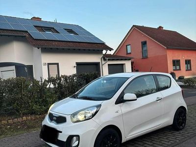 Gebraucht Kia Picanto 69 PS (50 kW) 2014 Weiß Kleinwagen
