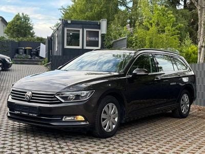 Second-hand VW Passat Comfortline 120 CP (88 kW) 2017 Negru Break