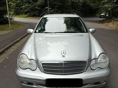 Mercedes C180