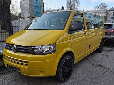 Gebraucht VW Transporter 114 PS (83 kW) 2014 Gold Van