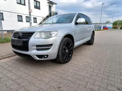 Gebraucht VW Touareg 240 PS (176 kW) 2009 Silber SUV