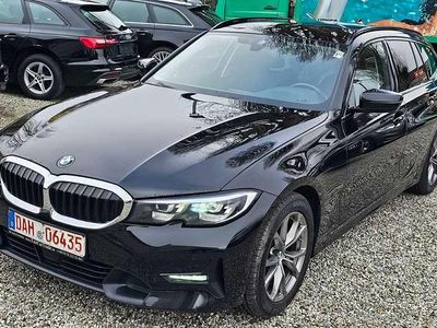 Gebraucht BMW 318 Sport Line 150 PS (110 kW) 2021 Schwarz 2 Kombi