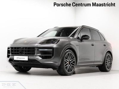 Neu Porsche Cayenne S E-Hybrid Black Edition 519 PS (381 kW) 2025 Grau SUV