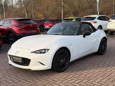 Gebraucht Mazda MX5 Homura-Line 184 PS (135 kW) 2024 Arctic white Cabrio