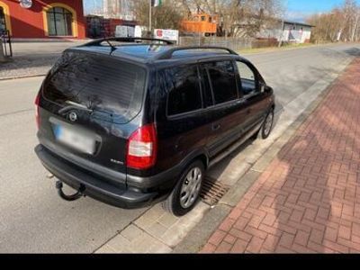 gebraucht Opel Zafira 2.2