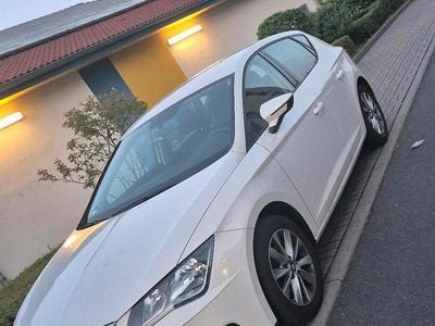 Gebraucht Seat Leon 131 PS (96 kW) 2020 Weiß Limousine