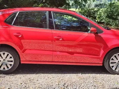 Gebraucht VW Polo Comfortline 90 PS (66 kW) 2013 Rot Kleinwagen