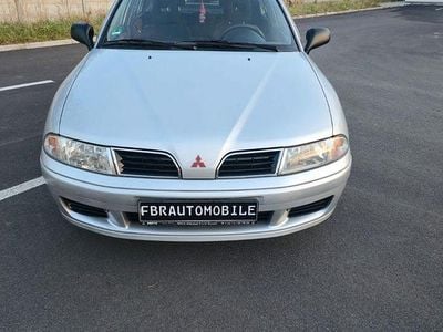 Silber Gebraucht 2001 Mitsubishi Carisma Comfort Edition Limousine | 3.200 € (Etwas zu teuer)