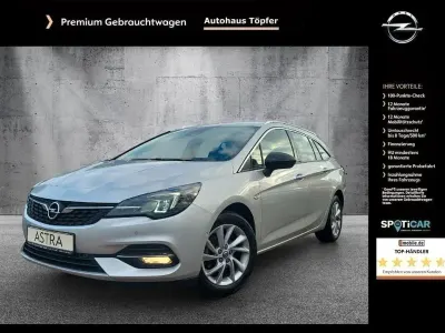 Usata Opel Astra Elegance 122 CV (89 kW) 2022 Argento Utilitaria