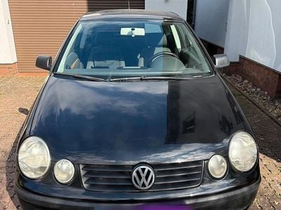 Gebraucht VW Polo 64 PS (47 kW) 2003 Schwarz Kleinwagen