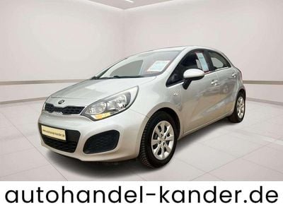 Gebraucht Kia Rio Edition 7 86 PS (63 kW) 2015 Silber Kleinwagen