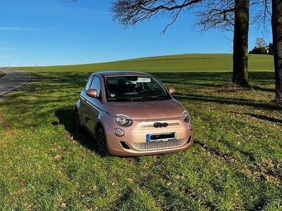 Gebraucht 2022 Fiat 500e Kleinwagen | 16.800 € (Superpreis)