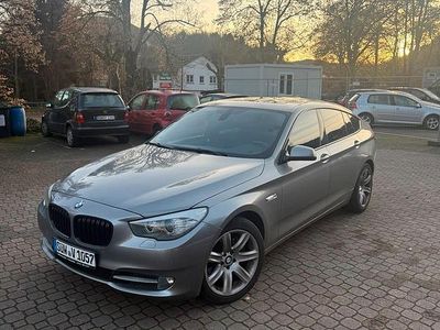 Gebraucht BMW 535 Gran Turismo 305 PS (224 kW) 2010 Grau SUV
