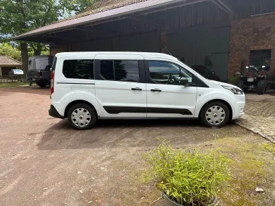Gebraucht Ford Transit Trend 99 PS (72 kW) 2022 Weiß Kombi