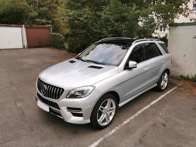Gebraucht Mercedes ML350 AMG line 258 PS (189 kW) 2013 Grau SUV