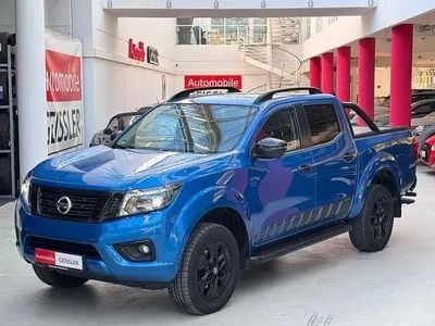Usata Nissan Navara N-Guard 190 CV (139 kW) 2020 Blu Pick-up