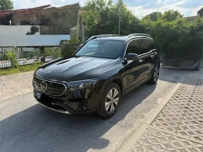 Używany Mercedes EQB350 214 kW (292 KM) 2023 Czarny SUV