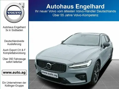 Gebraucht Volvo V60 Ultimate 197 PS (144 kW) 2024 Silber Kombi
