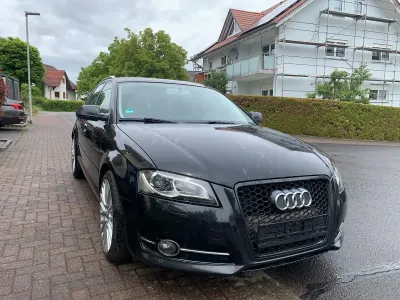 Gebraucht Audi A3 Ambiente 140 PS (102 kW) 2011 Schwarz Kleinwagen