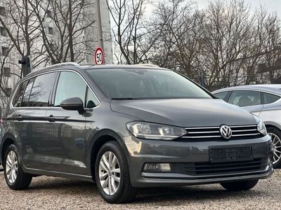 gebraucht VW Touran 1.6 TDI/Aut/7-Sitzer/Volleder/Kamera/Pano