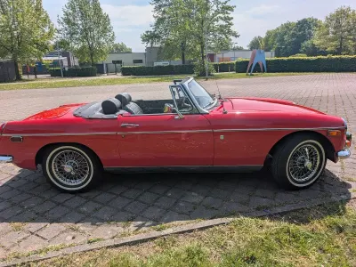 Gebraucht MG B 67 PS (49 kW) 1972 Rot Cabrio
