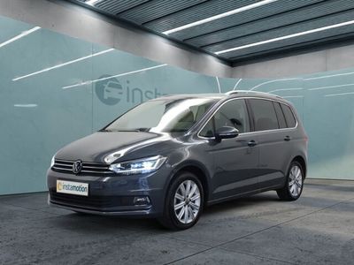 Grau Gebraucht 2024 VW Touran Highline Van / Kleinbus | 37.250 € (Etwas zu teuer)