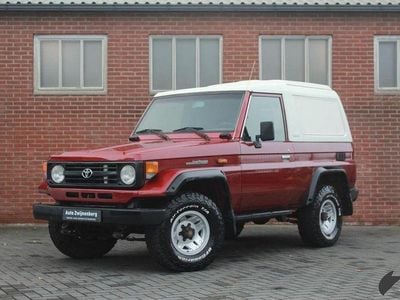 Gebraucht Toyota Land Cruiser 131 PS (96 kW) 1999 Rot SUV