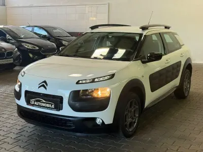 Gebraucht Citroën C4 SELECTION 82 PS (60 kW) 2016 Weiß SUV