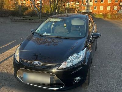 Gebraucht Ford Fiesta 68 PS (50 kW) 2012 Schwarz Kleinwagen