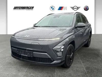 Neu Hyundai Kona Trend 99 kW (135 PS) 2026 Ecotronic grey SUV