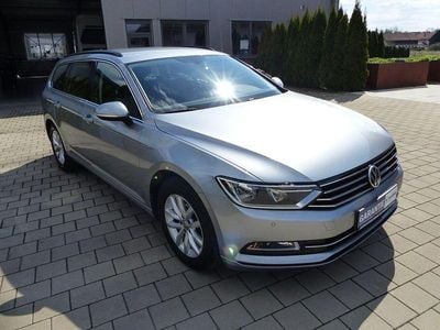 Gebraucht VW Passat Comfortline 150 PS (110 kW) 2018 Silber Kombi