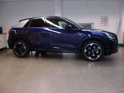 Gebraucht Audi Q2 S-Line 150 PS (110 kW) 2022 Navarrablau metallic SUV