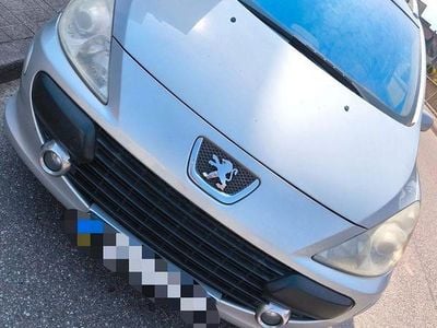 Gebraucht Peugeot 307 Premium 140 PS (102 kW) 2006 Silber Kombi