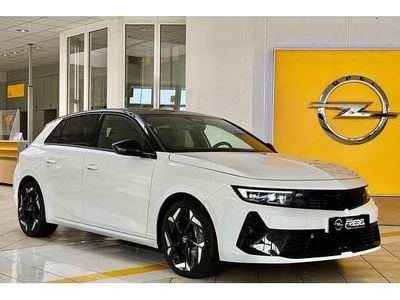Jade weiss/arktis weiss Gebraucht 2023 Opel Astra Ultimate Limousine | 29.995 € (Etwas zu teuer)