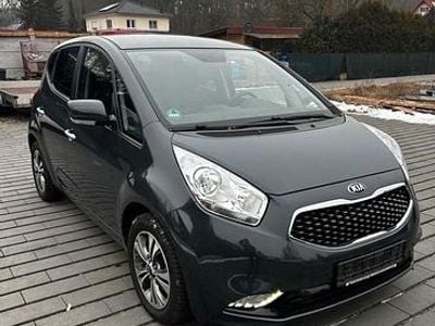 Gebraucht Kia Venga 124 PS (91 kW) 2019 Grau Kleinwagen