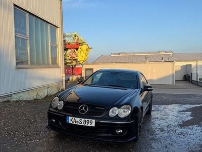Schwarz Gebraucht 2007 Mercedes CLK200 Avantgarde Coupé | 7.000 € (Fairer Preis)