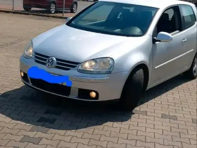 Gebraucht VW Golf V 105 PS (77 kW) 2005 Blau Kleinwagen