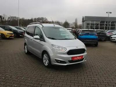 Brugt Ford Tourneo Courier Titanium 101 HK (74 kW) 2018 Sølv MPV