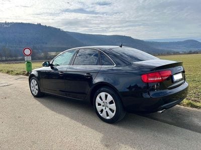 Schwarz Gebraucht 2012 Audi A4 Limousine | 8.990 € (Fairer Preis)