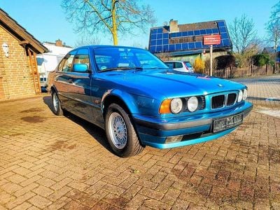 Gebraucht BMW 525 192 PS (141 kW) 1994 Blau Limousine