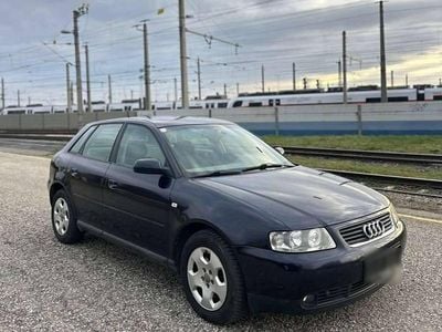 Używany Audi A3 110 KM (80 kW) 2003 Niebieski Hatchback