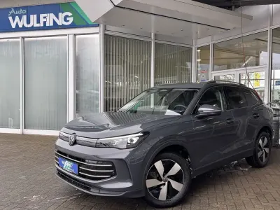 Neu VW Tiguan Elegance 150 PS (110 kW) 2025 Grau SUV