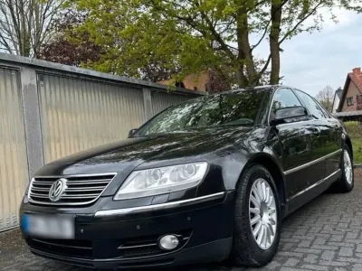Gebraucht VW Phaeton 241 PS (177 kW) 2004 Schwarz Limousine