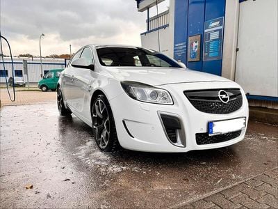 Gebraucht Opel Insignia OPC 325 PS (239 kW) 2009 Weiß Coupé