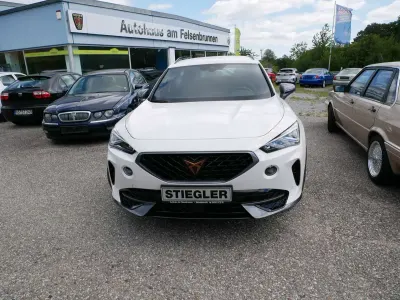 Gebraucht Cupra Formentor Basis 150 PS (110 kW) 2023 "candy" weiss SUV