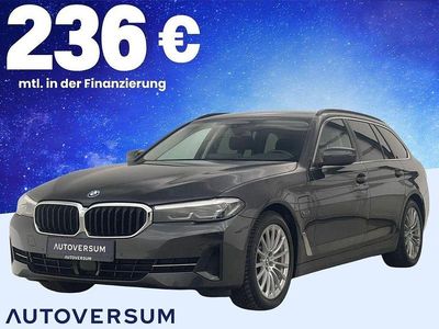 Gebraucht BMW 530e 292 PS (214 kW) 2022 Sophistograu brillanteffekt me Kombi