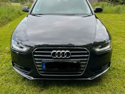 Gebraucht Audi A4 Ambiente 204 PS (150 kW) 2013 Schwarz Limousine